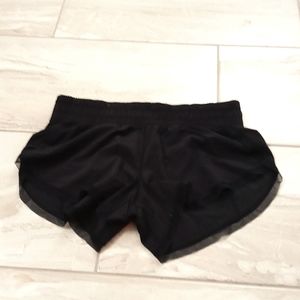 Black lululemon hotty hot shorts